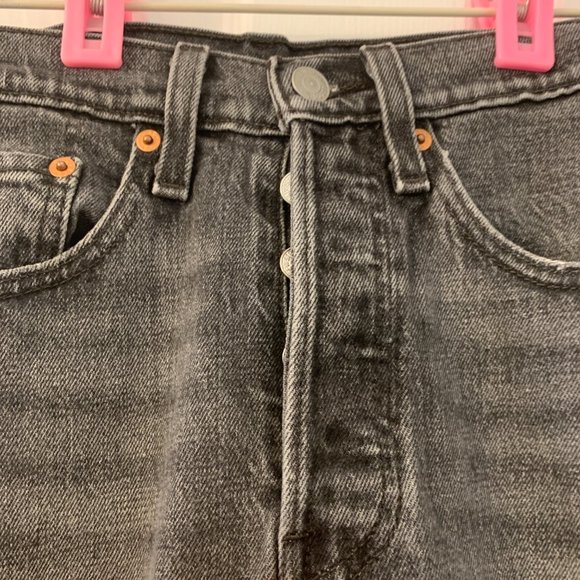 Levi’s Aritzia 501 Skinny in Size 26 - Picture 12 of 16